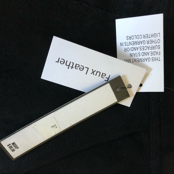 Black Faux suede skirt - Picture 5 of 6